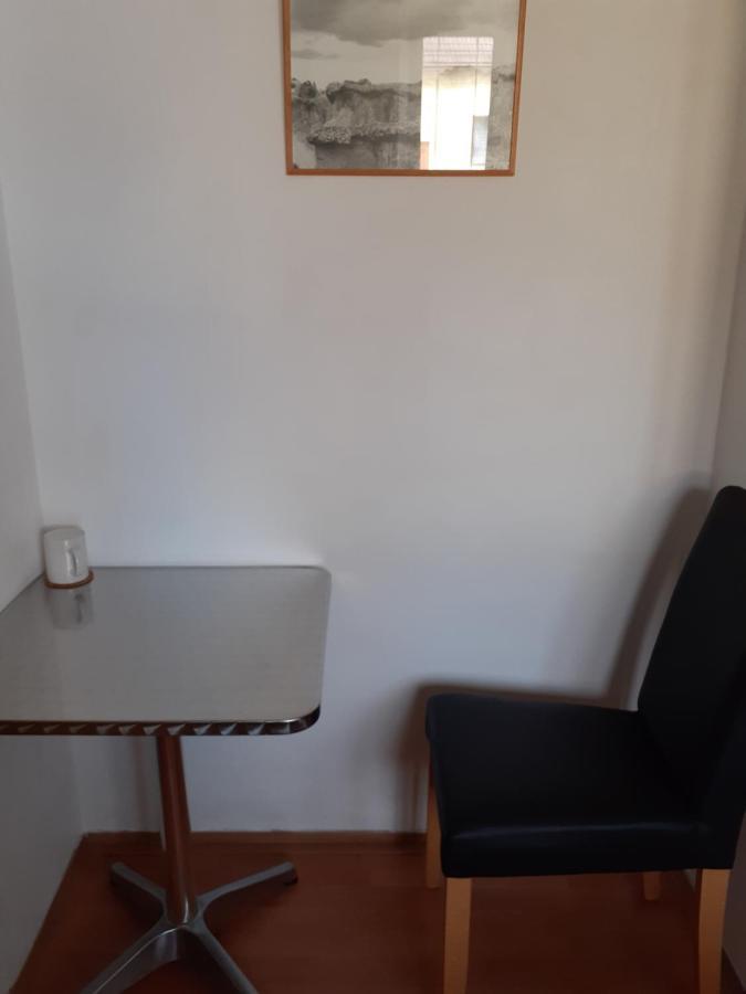 Penzion Fontana Микулов Экстерьер фото