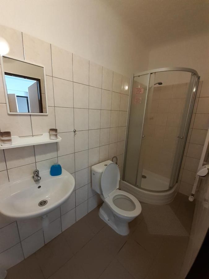 Penzion Fontana Микулов Экстерьер фото